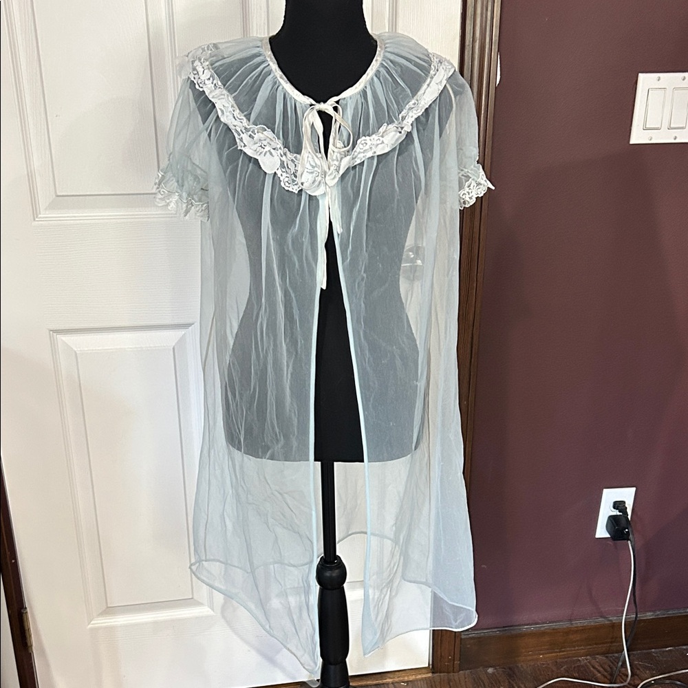 Vanity Fair Sheer Light Blue Lace-Trim Robe vintage M